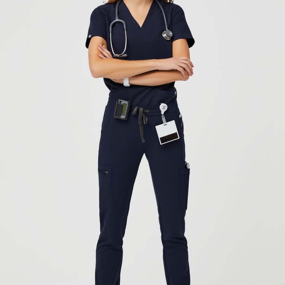 FIGS scrub set size small